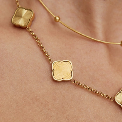 Clover  Sunburst Necklace